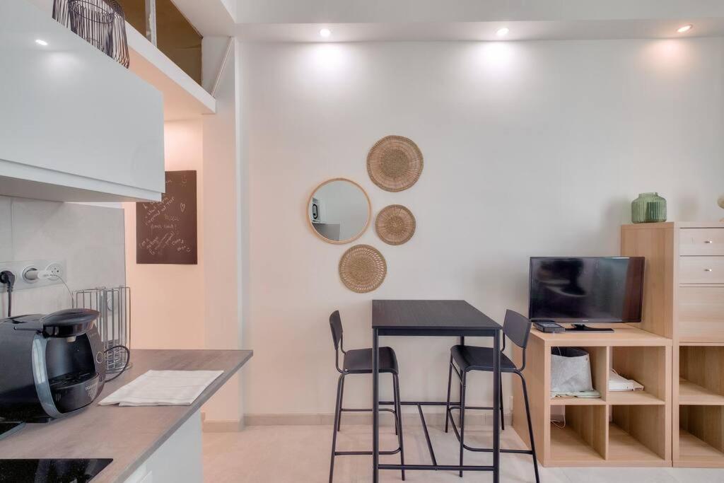 Superbe Studio A 2 Min A Pied Du Port * Nizza